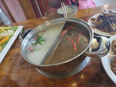 -老鼎万春卤菜(五代传承创始老店)