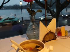 黑菌瑶柱螺头靓汤-杭州新新饭店·1913餐厅