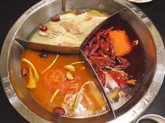 -大龙燚火锅(五一广场店)