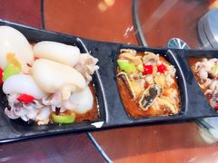 -东来菜馆•手抓海鲜家常菜•海鲜锅贴(鸽子窝店)