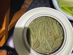 -洪氏嗨捞·广东猪肚鸡·椰子鸡火锅(西咸万象城店)