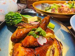 -秘密旅行Bonjour(黑金冠 江南西店)