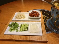 -娜仁图雅蒙古美食村(33小镇店)