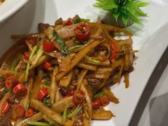 -三湘四水正宗湘菜(君峰路店)