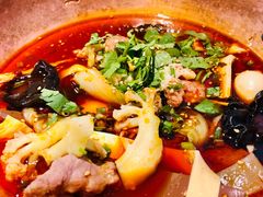 -成都你六姐·牛肉冒菜(城市集市合生汇店)