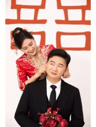 -雪中彩影婚纱摄影·微光艺术中心