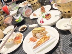 -半岛翡丽海鲜自助餐厅(观风亭店)