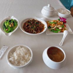 -梓爱月子中心(花都店)