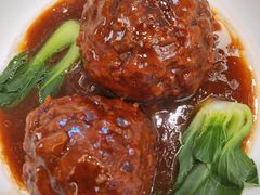 红烧狮子头-乾隆美食·本帮菜(黄河路店)