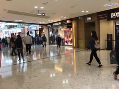 -东荟城名店仓