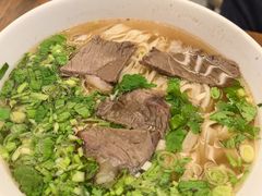 -小灶派· 地道兰州牛肉面(宏发大厦店)