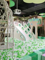 -绿野星空儿童乐园