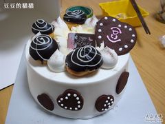 -巴黎贝甜(华堂新辰汇店)
