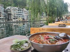 -古城苗家土菜馆(河景餐厅店)