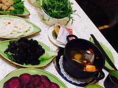 -一叶一世界•素食餐厅(环球中心店)