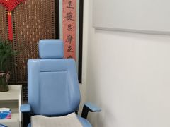 -世龙世家灰指甲鸡眼脚气甲沟炎跖疣护理(通州店)