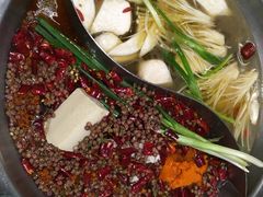 -沸炉重庆老火锅(军事博物馆店)