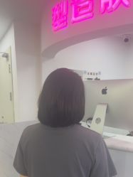 -米娜护肤造型
