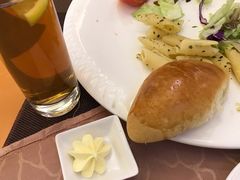 -红房子西菜馆(淮海中路店)
