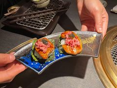 -铭牛烧肉·和牛海鲜自助(高新月牙湖店)
