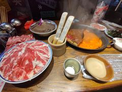 -萍姐火锅·公路夜市(武汉首店)