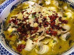 -钟掌勺忘不了地道湘菜(新天地假日广场店)