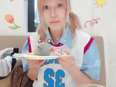 -Fridi Patisserie Cafe