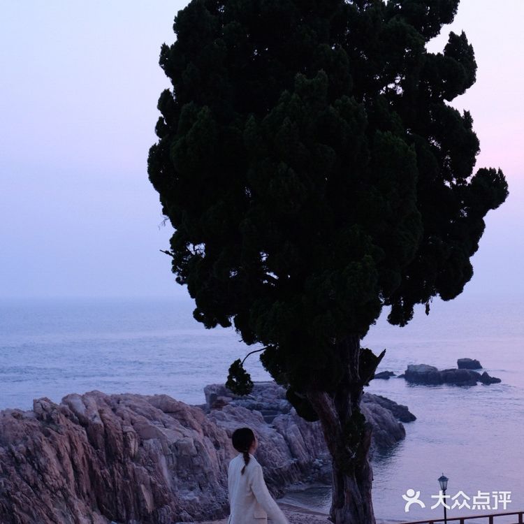 青岛｜小麦岛海边落日拍照教学，教你拍大片