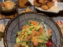 三文鱼沙拉-轻音料理(王府星Mall店)