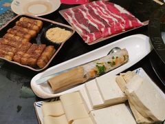 -疯狂的筷子老灶九宫格火锅
