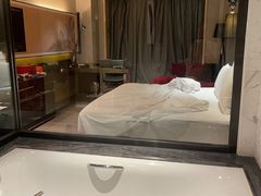 -重庆富力艾美酒店