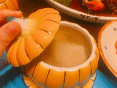 -臻鲜燕海鲜融合餐厅(金陵style店)