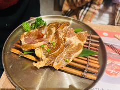 -草家酱蟹炭火烤肉店(珲春南路一店)