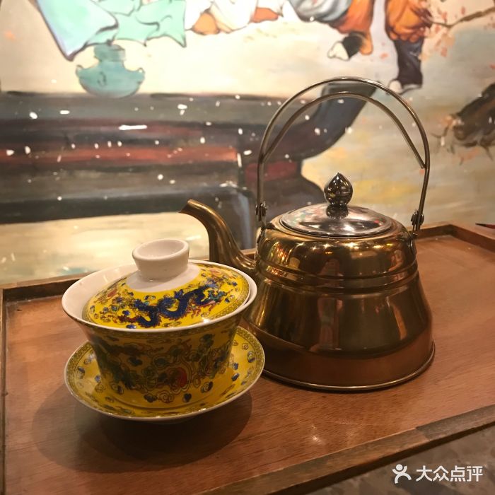 小龙坎老火锅(南山店)餐具摆设图片 - 第1张