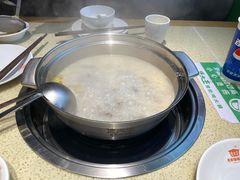 -煲大王猪肚鸡·椰子鸡火锅(红谷滩万达店)