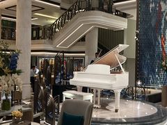 -浅深(世茂滨江精品店)