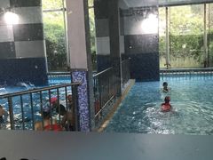 -齐岸健身(花园城店)