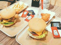 -牛纽塔·牛人堡(群众路店)
