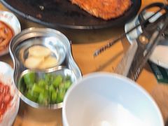 -唯成•韩国炭火烤肉 유성고기