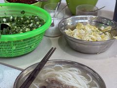 -小倪羊肉米线馆