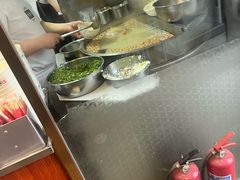 -何胖子丸子汤(南海街店)