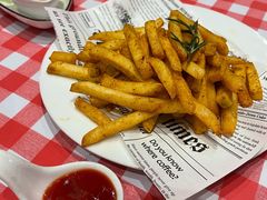 -1886德国汽车餐厅(外滩十六铺码头店)