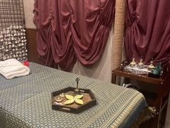 -良子健身(望京SOHO店)
