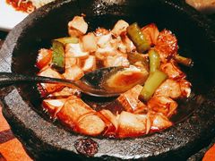 石锅沃豆腐-桂满陇-十里风荷(合生汇店)