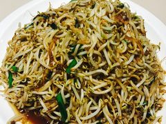 -老码头黑皮肘子锅包肉(赣水路店)