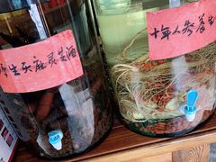 -果松木炭酸菜铜火锅·外婆参鸡汤