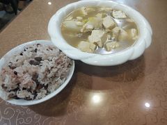 -小锅饭豆腐馆(太原街店)