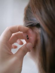 点击看大图 -AI艾耳·专业手工耳洞·穿孔美学馆