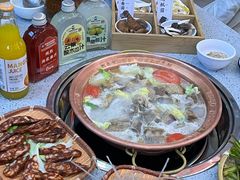 -阿婆情腊排骨火锅(金虹路店)