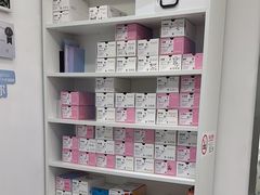 -雅悦齿科(顾村公园店)